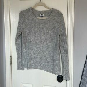 Medium grey ribbed sweater